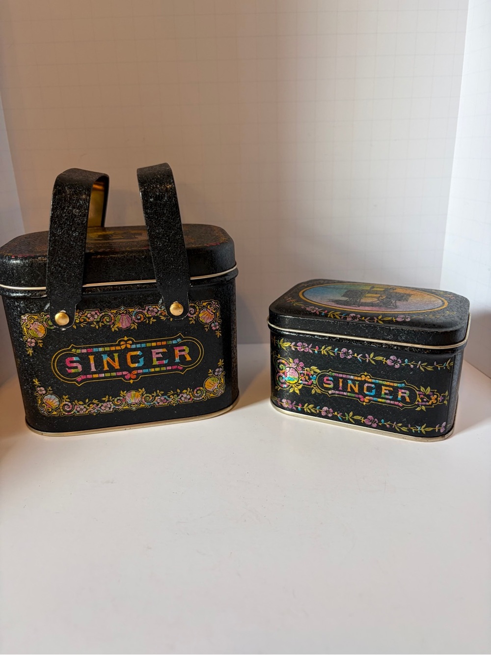 Bristol Ware Singer Set Of Two Metal Storage Containers Vintage Style EUC